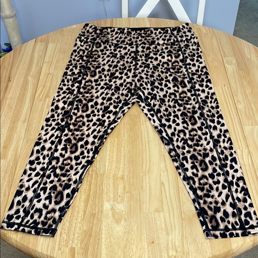 Victoria's Secret Leopard Print Leggings Brown and Black